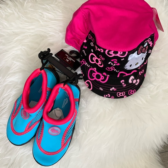 New- Hello Kitty Hat with infant soft shoes - Picture 2 of 4